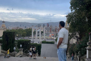 Barcelona Express in moto: da Montjuïc al mare e l'eredità di Gaudí