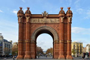 Barcelona: Gothic Quarter Walking Tour with Guide
