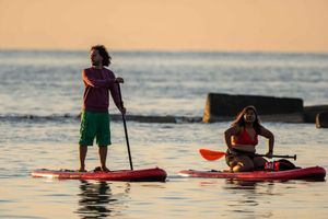 Barcelona: Paddlesurfudlejning Barceloneta-stranden (75 min)