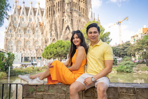 Barcellona: Servizio fotografico professionale fuori dalla Sagrada Familia