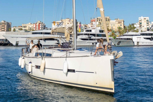 Barcelona Sailing Express – tunnin satamakierros