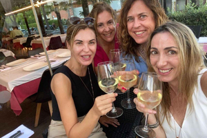Castelldefels: Tapas Tour with a Local Guide