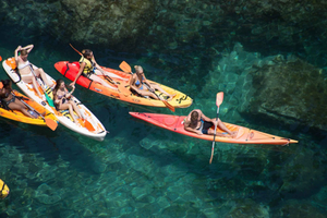 Tur til Costa Brava: Kajak, snorkling og klippehop – lille gruppe