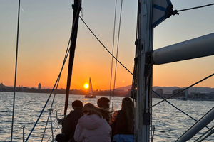 Exclusive Daytime or Sunset Sailing Trip