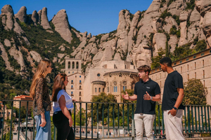 From Barcelona - Montserrat and Girona Guided Day Trip