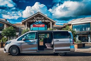 From Barcelona - Transfer to La Roca Village Outlet