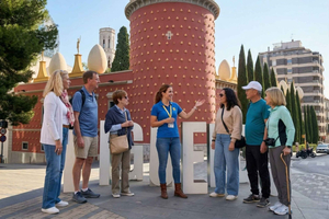 Barcellona: gita di 1 giorno a Girona e Figueres con il Museo Dalí