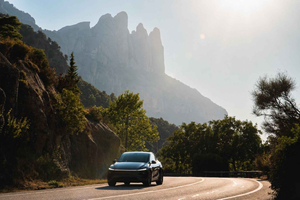 Private Montserrat and Winery Tour With Brunch Luxury Car
