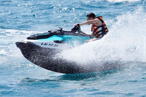 Huur een Jetski en raas door de oceaan