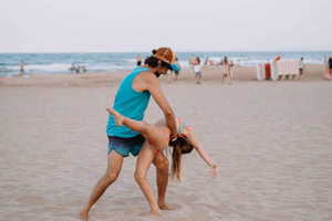 Salsa-Kurs am Strand
