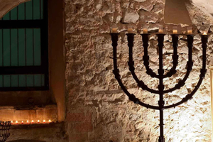 Rundtur i det judiska kvarteret och entré till synagogan