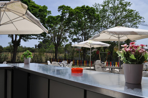 MacLaren's Jr Bar