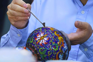 Beijing: Cloisonné Museum Tour & Hands-On Workshop