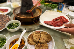Beijing Hutong Food Crawl lækkerier: Peking-and, hotpot og meget mere