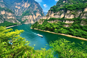 Visite privée d'une journée des gorges de Longqing et de la vieille ville de Yongning