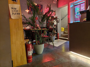 Mona Bar