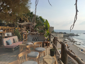 Kina handcrafted bar