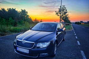 Belgrade: Private Airport Transfer with Meet & Greet Service