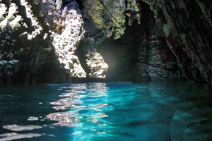 Full-Day Boat Trip, Cave Swim, lunch & Drinks - Medulin/Ceja