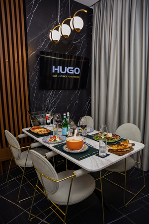 HUGO - Cafe, Lounge and Showroom