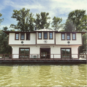 Perunov Konak