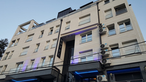 Sterling Hotel