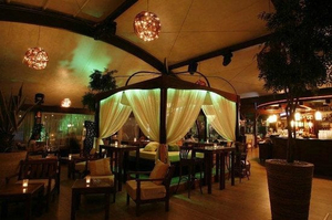 THE FLOATING RIVER CLUB AMSTERDAM