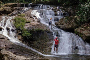 Belice: Tirolina en la Selva y Rappel en la Cascada