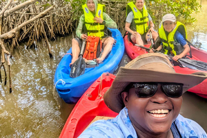 Hopkins: Freshwater Creek Lagoon Kayak Rental