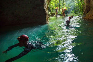 Placência: Excursão à caverna Actun Tunichil Muknal