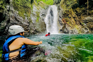 Waterfall rappelling with 5 falls exploration combo
