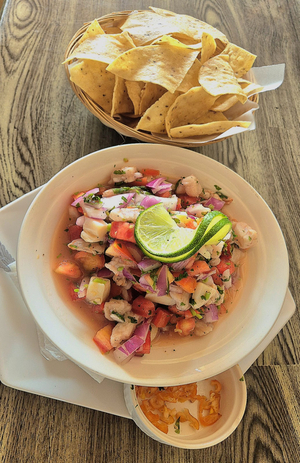 Boca Del Rio Bar & Grill