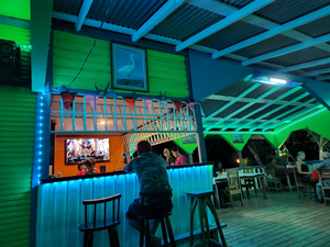 La Rivera Restaurant & Bar