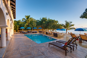 Mariposa Beach Resort