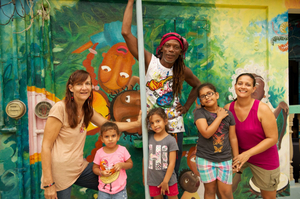 Galería del estudio de Pen Cayetano