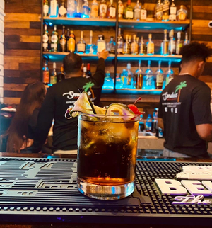 Smokeez Seaside Restaurant & Bar