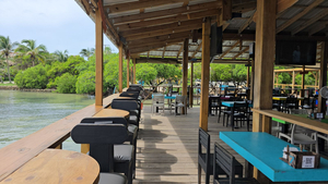 Wayo's Beach Bar