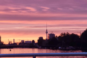Berlin: Solar Powered Sunset Catamaran Cruise & Audio Guide