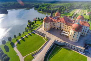 Ab Tagestour nach Dresden und zum Schloss Moritzburg