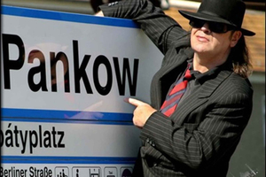 Privat: Half-Day Bike Tour of Berlin's Pankow District
