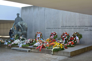 Private Tour to Sachsenhausen Concentration Camp Memorial