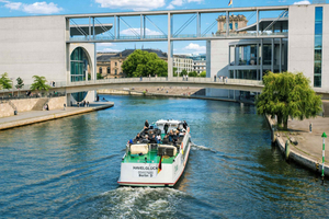 Berlijn: Spree-vaart met verwarmd elektrisch schip + live gids