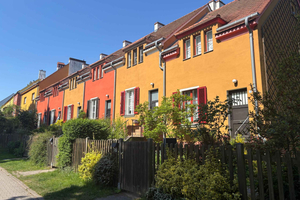 Tuschkastensiedlung fargerikt bo med Bruno Taut