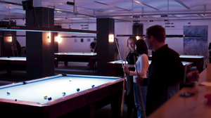 Bata Bar & Billiards am Hauptbahnhof