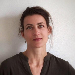 Somatic Bodywork & Holistic Massage | Nora Mertens