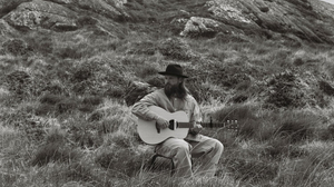 Ian Hooper - On Tour April 2027