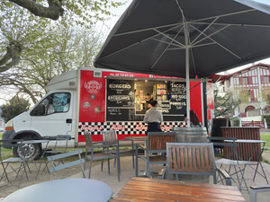 Chez Lolo Tacos & Burgers