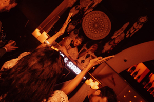 Cotton Club SALLE RDC Duplex Btz