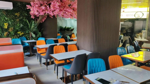 Levana Bar