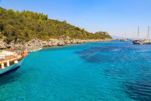 Bodrum: gita in barca di un'intera giornata con pranzo